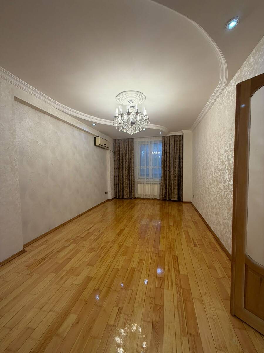 Satılır 3 otaqlı yeni tikili 120 m² — Mənzil, Bakı (2)