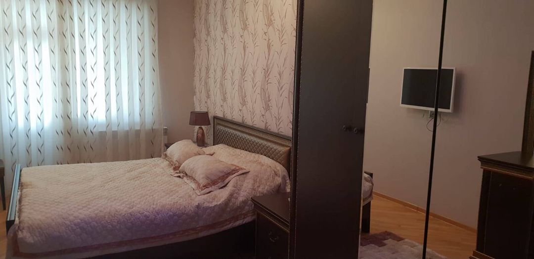İcarəyə verilir 3 otaqlı yeni tikili 130 m² — Mənzil, Bakı (8)