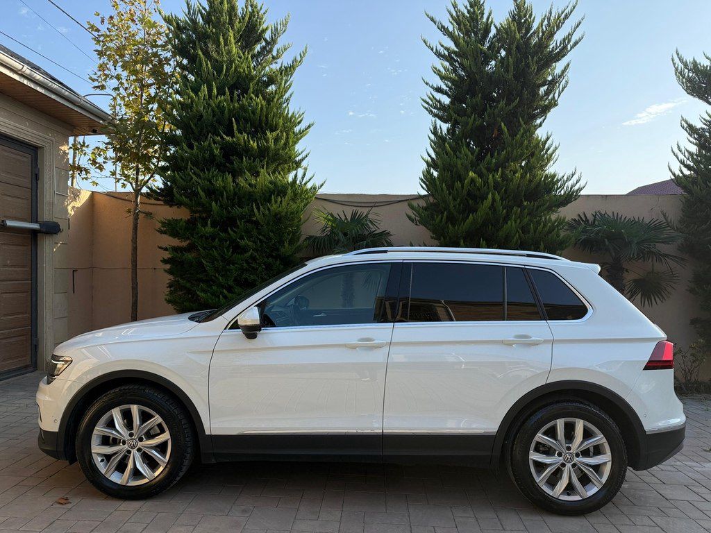 Volkswagen Tiguan, 1.5 L, 2019 il, 130 000 km — Avtomobillər, Bakı (5)