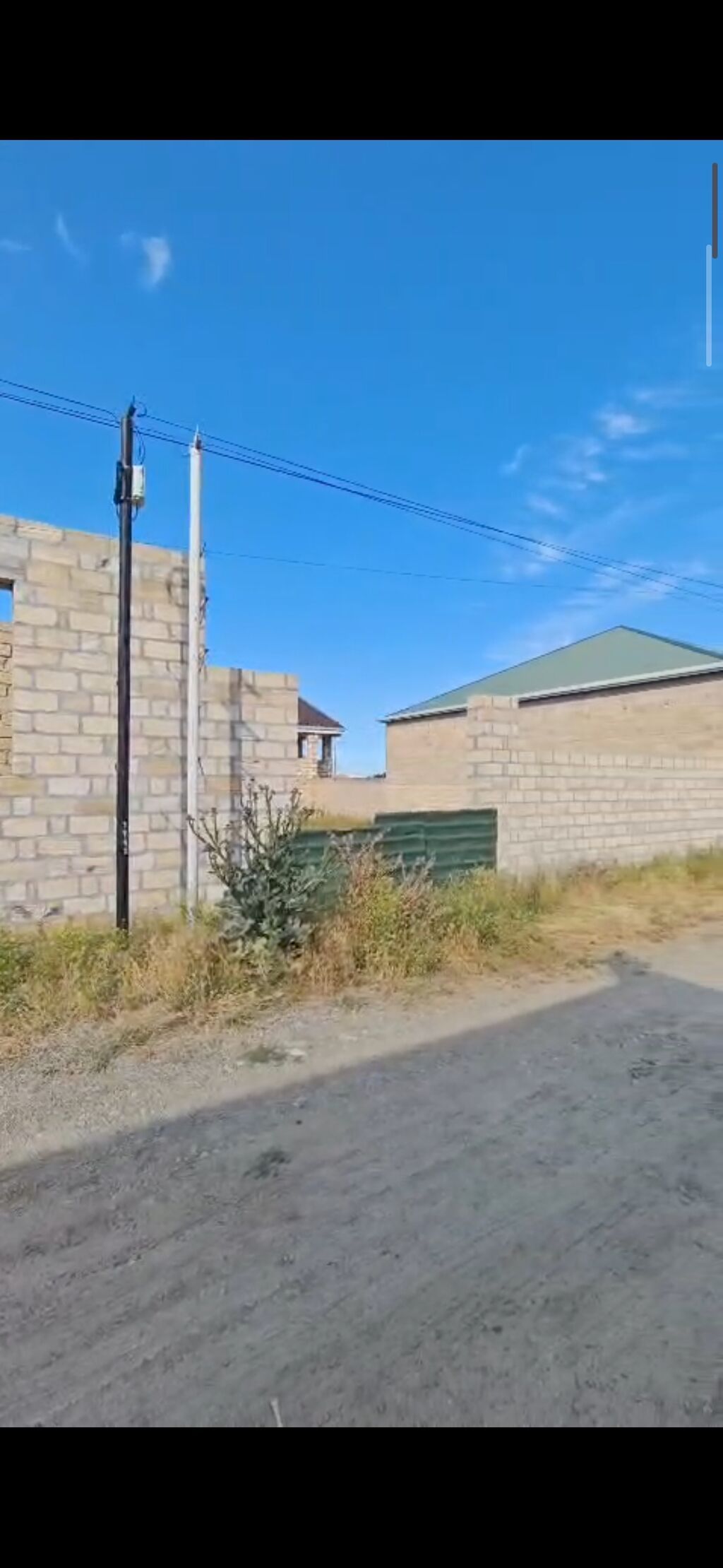 Gülüstan-Avtozavod yolu asfalta yaxın,6 sot torpaq sahəsinin içində — Ev, villa, Gəncə (8)