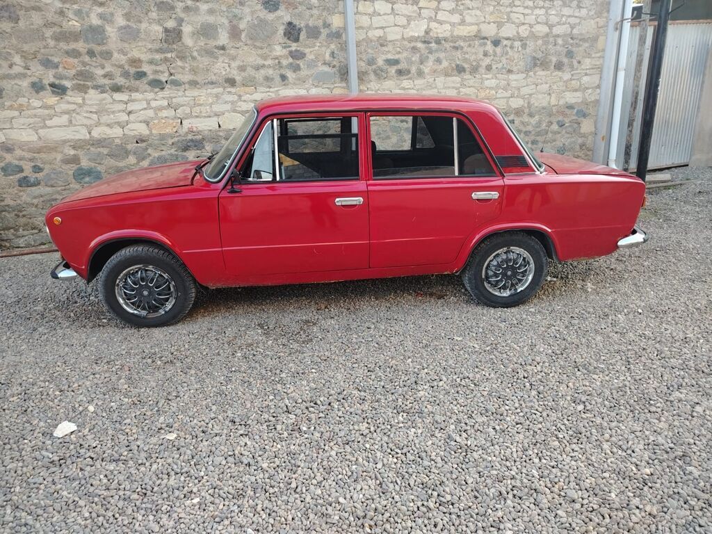 VAZ 2101, qırmızı rəngdə sedan - Kuzov: klassik “Jiquli” dizaynı 60-BU-486 — Avtomobillər, Tovuz (5)