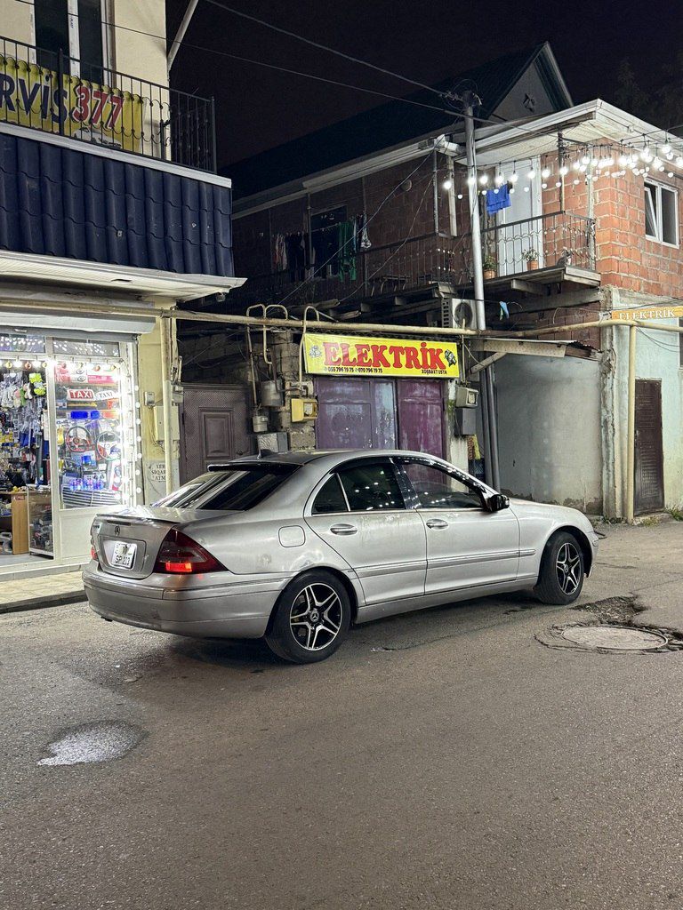 Mercedes C 200, 2.0 L, 2001 il, 245 450 km 10-SP-203 — Avtomobillər, Bakı (6)