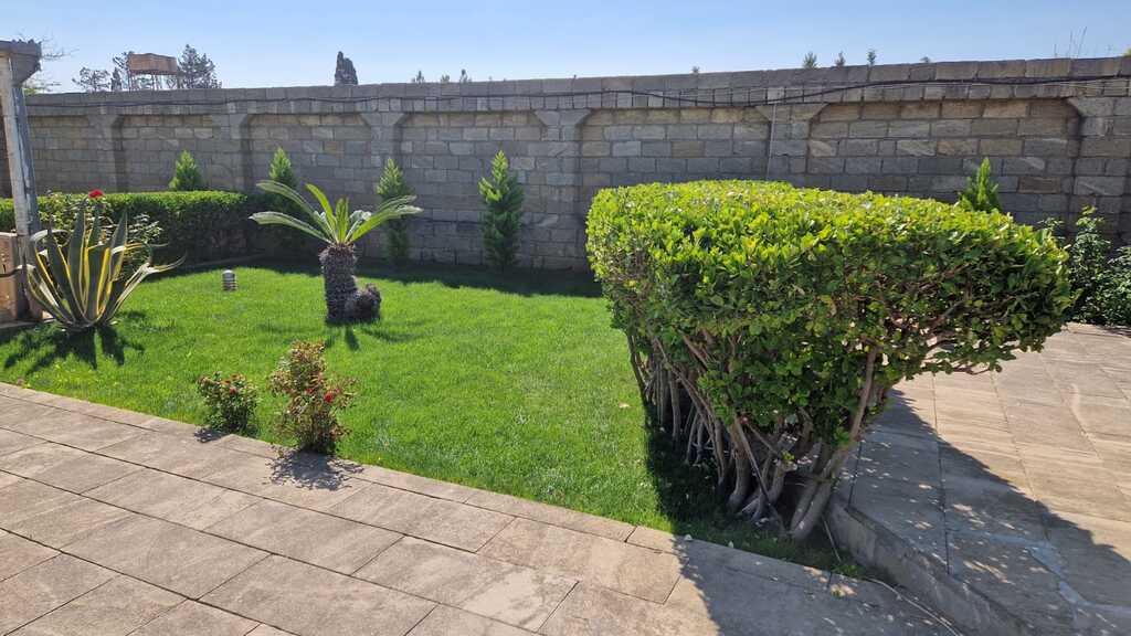 Satılır 4 otaqlı həyət evi/bağ evi 200 m² — Ev, villa, Bakı (9)