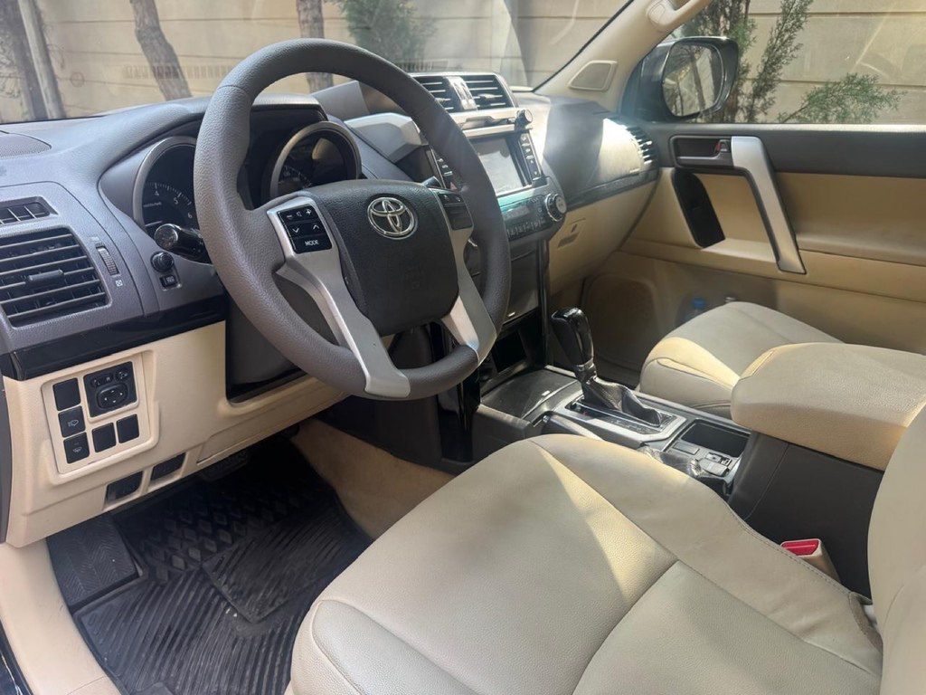 Toyota Land Cruiser Prado, 2.7 L, 2014 il, 221 000 km — Avtomobillər, Bakı (10)