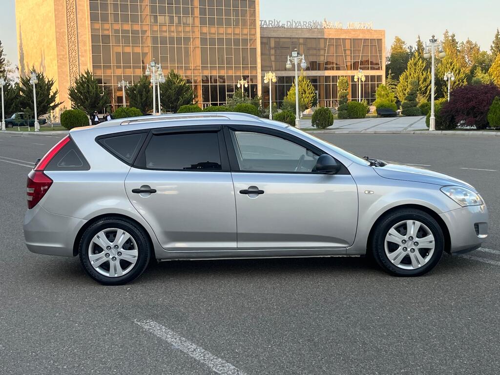 Kia Ceed SW, 1.4 L, 2008 il, 280 000 km — Avtomobillər, Ucar (4)