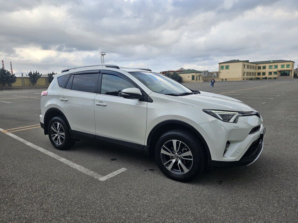 Toyota RAV4, 2.0 L, 2018 il, 243 300 km 88-CK-451 — Avtomobillər, Bakı (8)