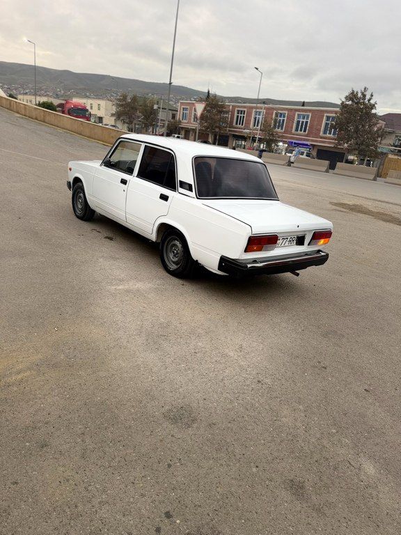 Lada (VAZ) 2107, 1.6 L, 2011 il, 146 000 km — Avtomobillər, Bakı (11)