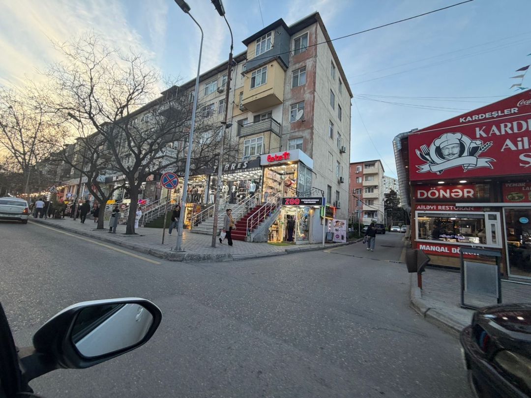 Satılır 3 otaqlı köhnə tikili 65 m² — Mənzil, Bakı (2)