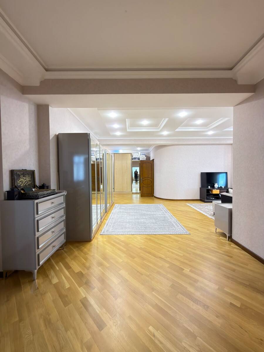 Satılır 4 otaqlı yeni tikili 210 m² — Mənzil, Bakı (11)