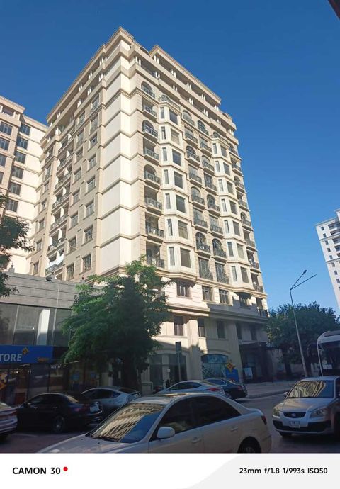 Satılır 3 otaqlı yeni tikili 115 m² — Bakı