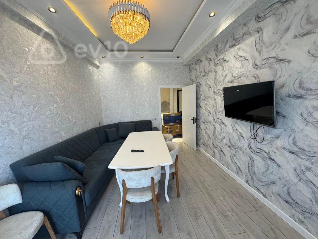 2 otaqlı mənzil, 70 m², Həmdəm Ağayev küçəsi. — kirayə — Bakı