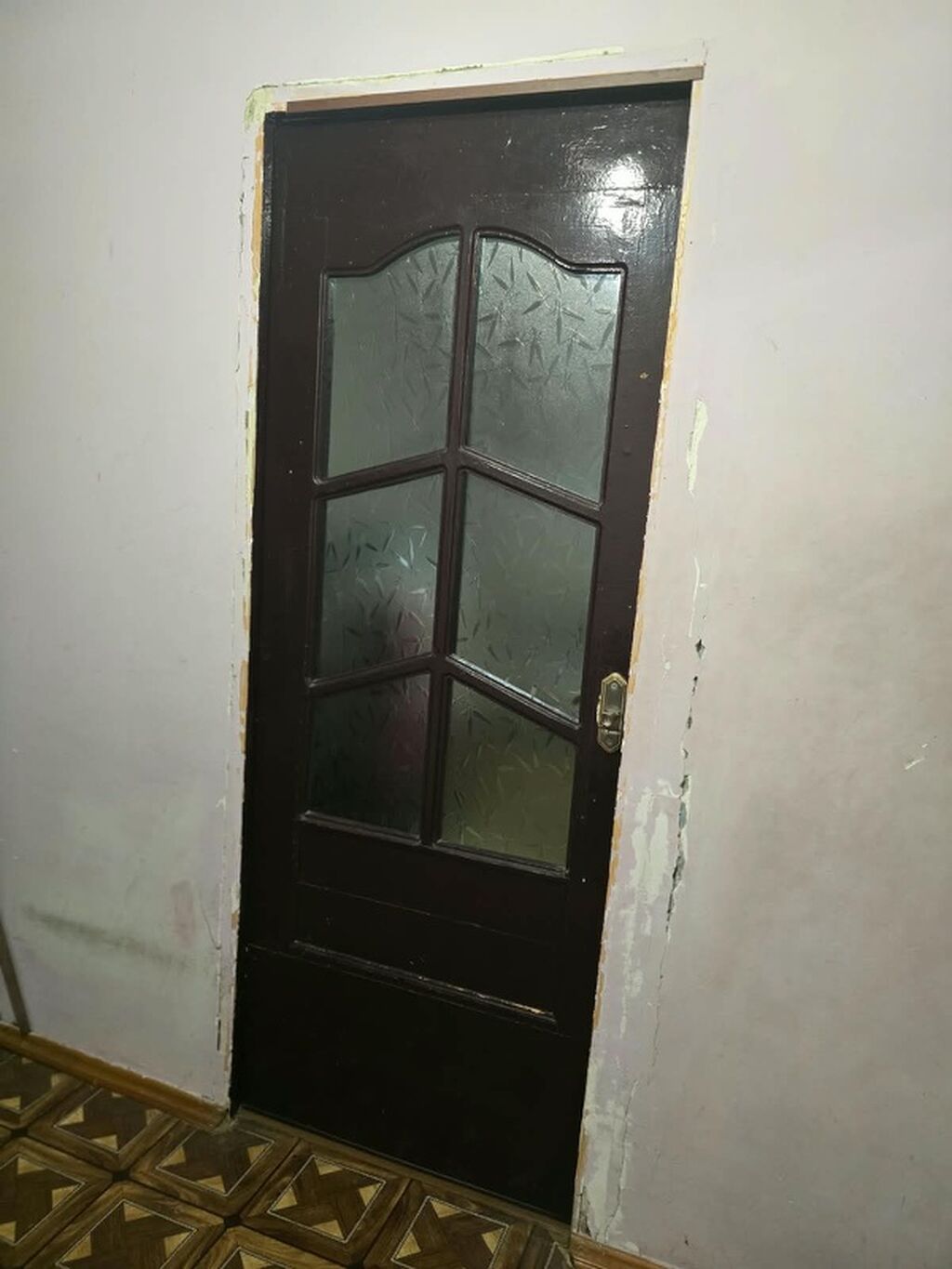 İki ədəd 205x85 standart ölçülü otaq Qapıları Satılır iksi bir yerdə — Pəncərələr, qapılar, balkonlar, Bakı