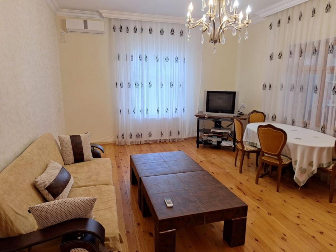 Satılır 5 otaqlı həyət evi/bağ evi 290 m² — Ev, villa, Bakı (3)