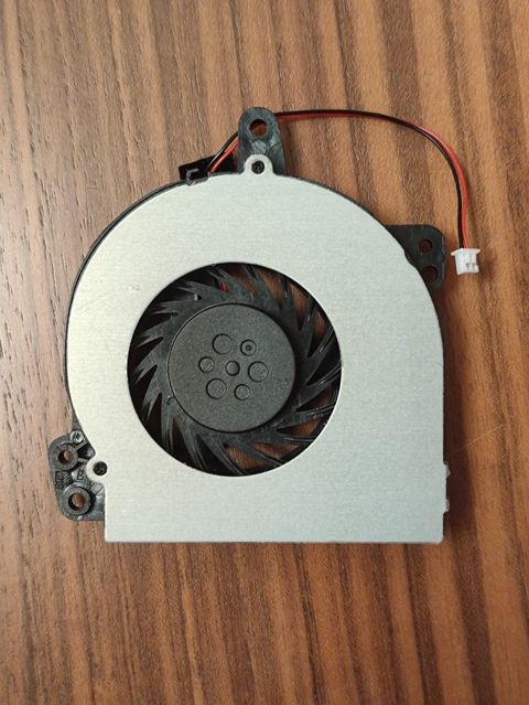 Kuler "5V 0.28A-0.50A 2pin" — 20 ₼ · Bakı · Kompüterlər və noutbuklar Kuler "5V 0.28A-0.50A 2pin" — Bakı