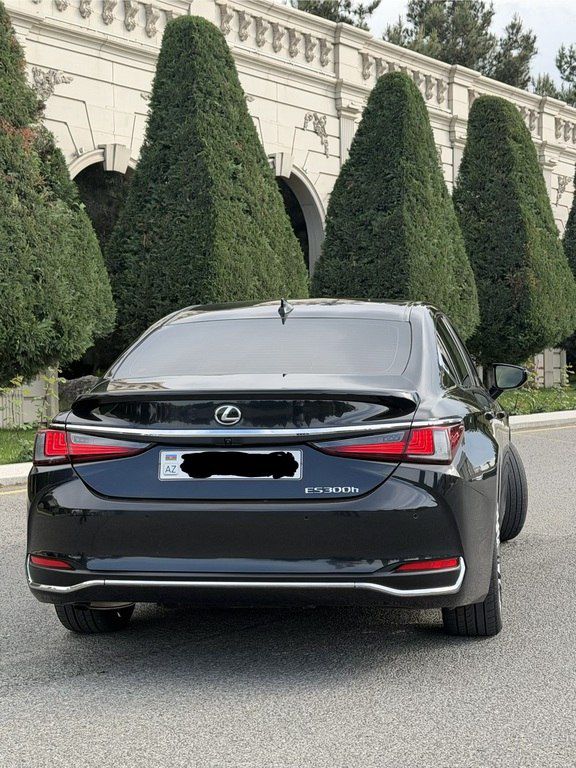 Lexus ES 300h, 2.5 L, 1.3 kWh, 2023 il, 57 000 km — Avtomobillər, Gəncə (6)