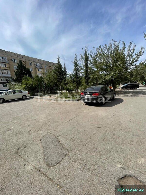 Bakı şəhəri Xətai rayonu.Polad Həşimov küçəsi — Mənzil, Bakı (2)