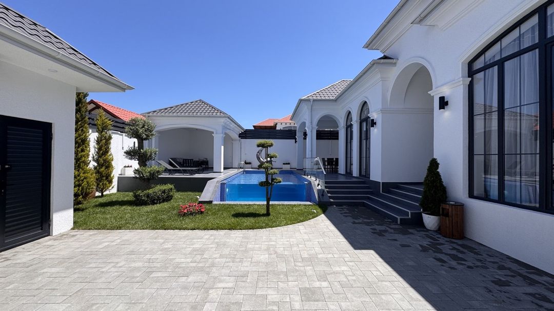 Satılır 4 otaqlı həyət evi/bağ evi 180 m² — Ev, villa, Bakı (2)