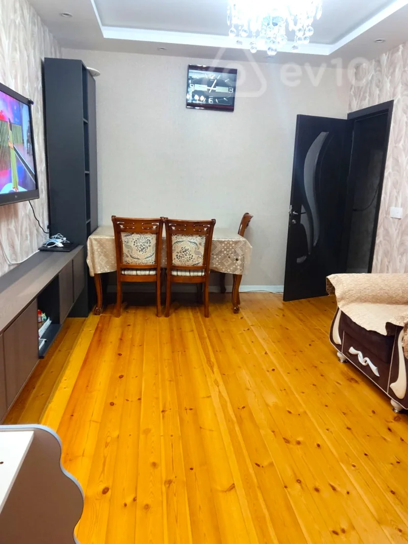 2 otaqlı mənzil, 60 m², Qaraçuxur qəs.Y.Eyvazov küç — Mənzil, Bakı (2)
