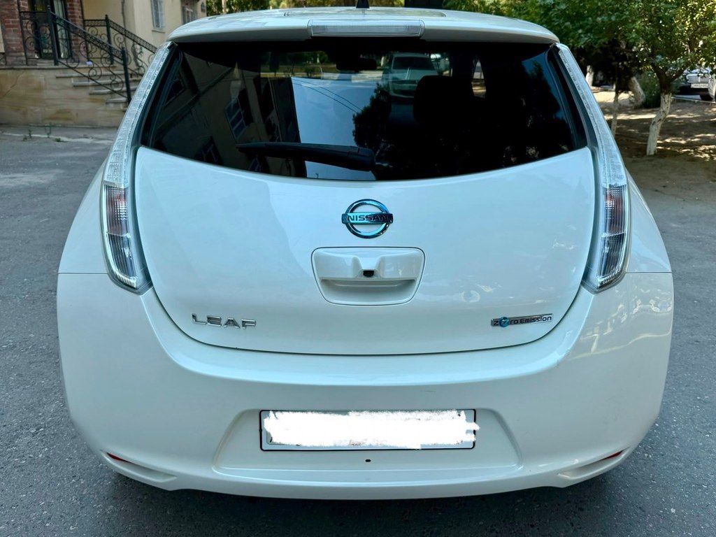 Nissan Leaf, 24 kWh, 2017 il, 122 000 km — Avtomobillər, Bakı (5)