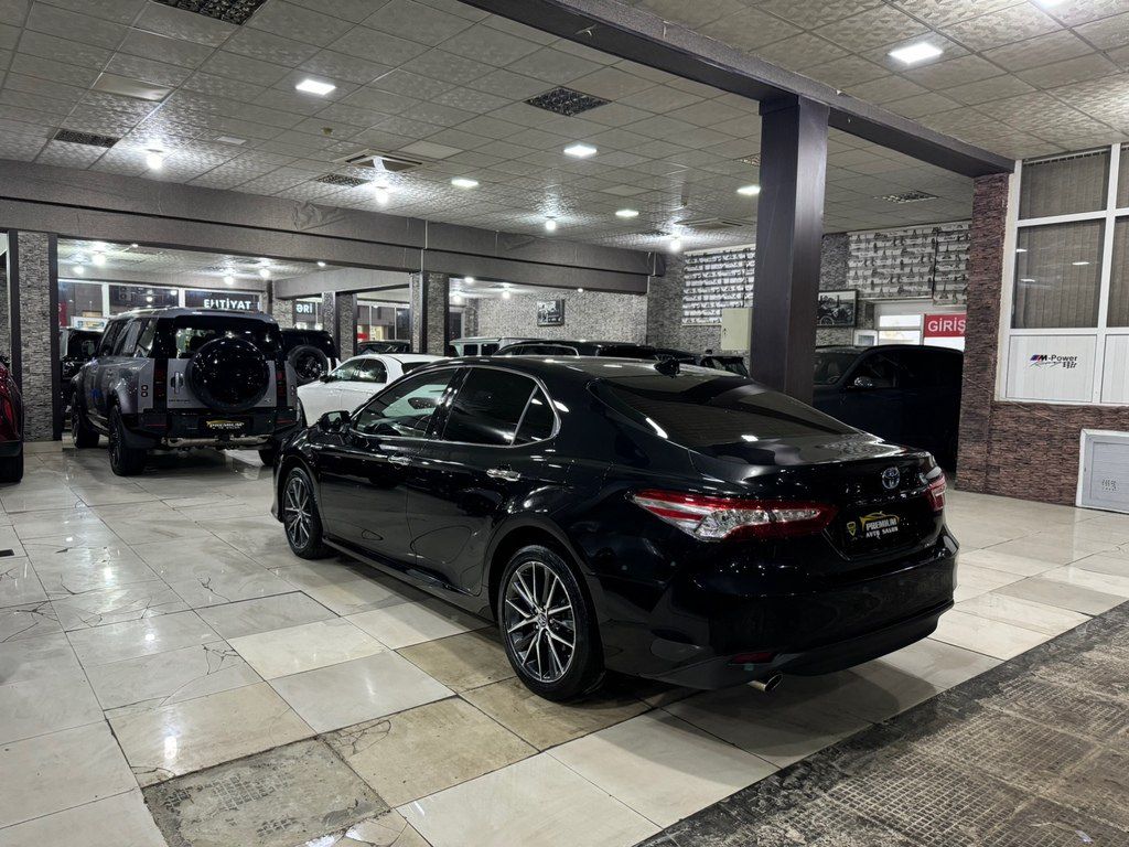 Toyota Camry, 2.5 L, 1.6 kWh, 2023 il, 60 000 km — Avtomobillər, Bakı (5)