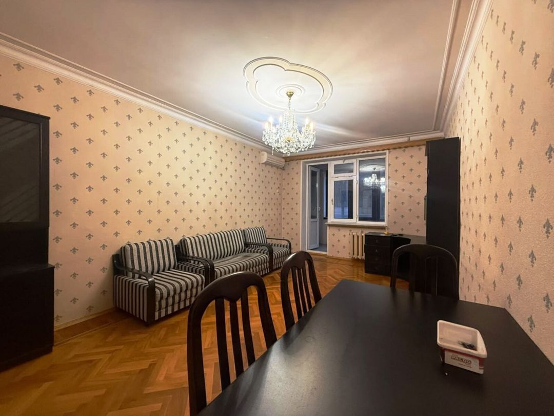Satılır 3 otaqlı köhnə tikili 85 m² — Mənzil, Bakı (2)
