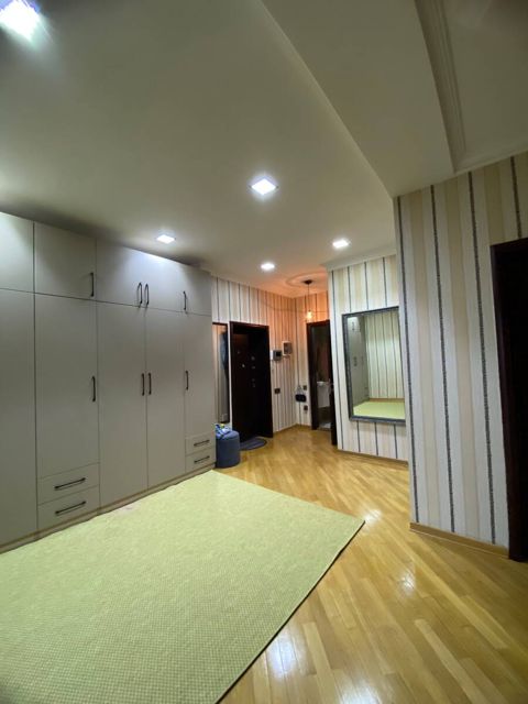 Satılır 3 otaqlı yeni tikili 125 m² — Bakı