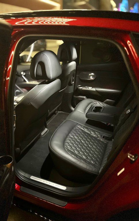 Genesis GV60, 77.4 kWh, 2023 il, 926 km — Avtomobillər, Bakı (11)