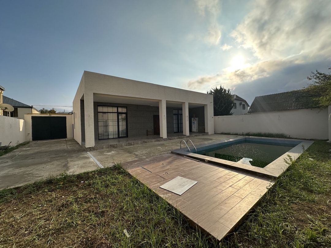 Satılır 4 otaqlı həyət evi/bağ evi 160 m² — Ev, villa, Bakı (4)