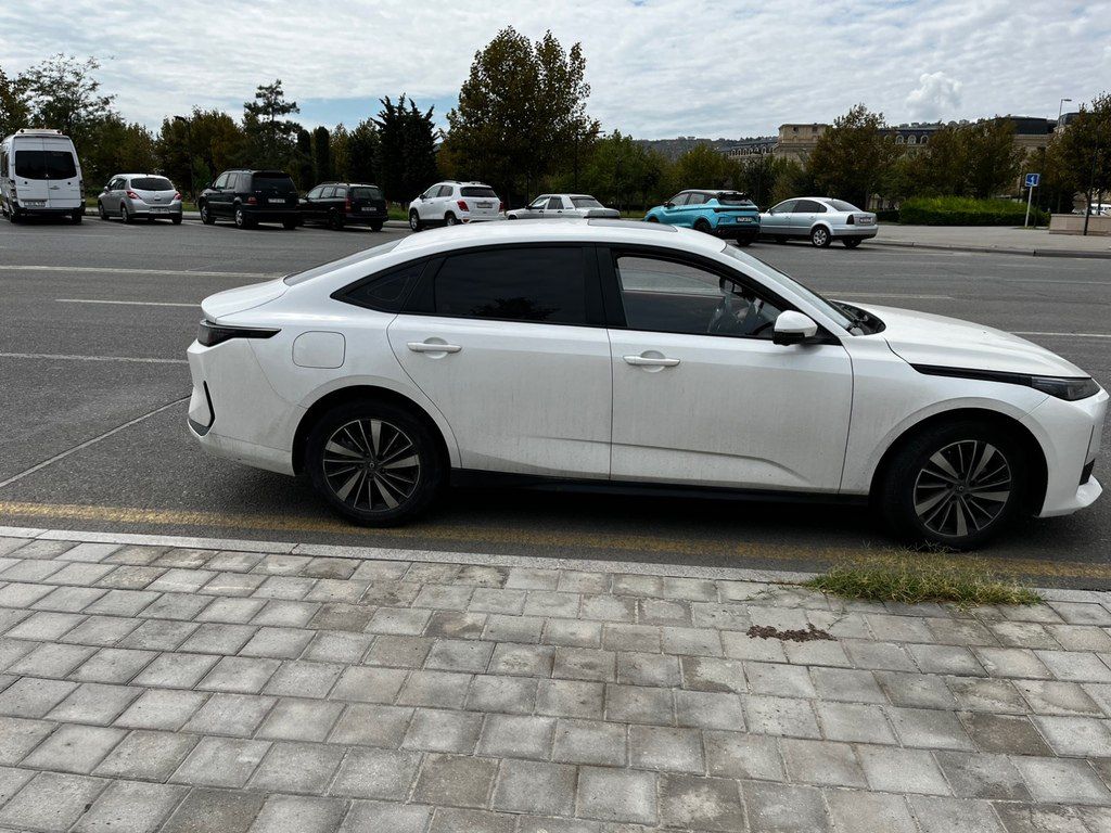 Changan Qiyuan A05, 1.5 L, 9.07 kWh, 2025 il, 86 000 km — Avtomobillər, Bakı (6)