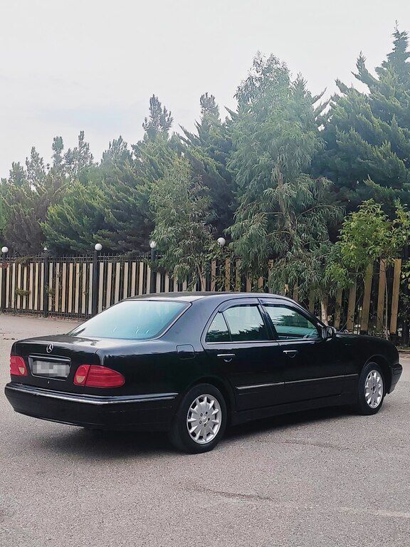 Mercedes E 240, 2.4 L, 1998 il, 340 000 km — Avtomobillər, Bakı (4)
