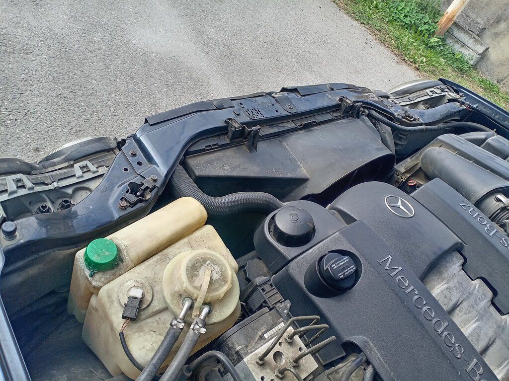 Mercedes E 240, 2.4 L, 1997 il, 360 000 km 99-BG-977 — Avtomobillər, Xudat (9)