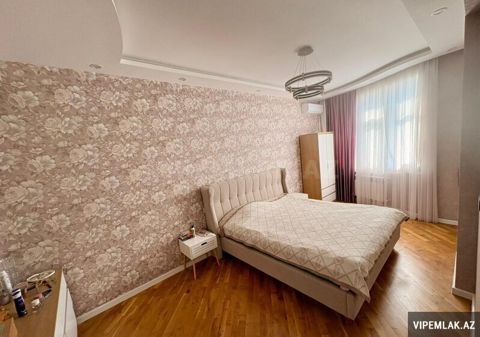 Nizami rayonunda 4 otaqlı Yeni tikili Satılır, 115 m² — Bakı