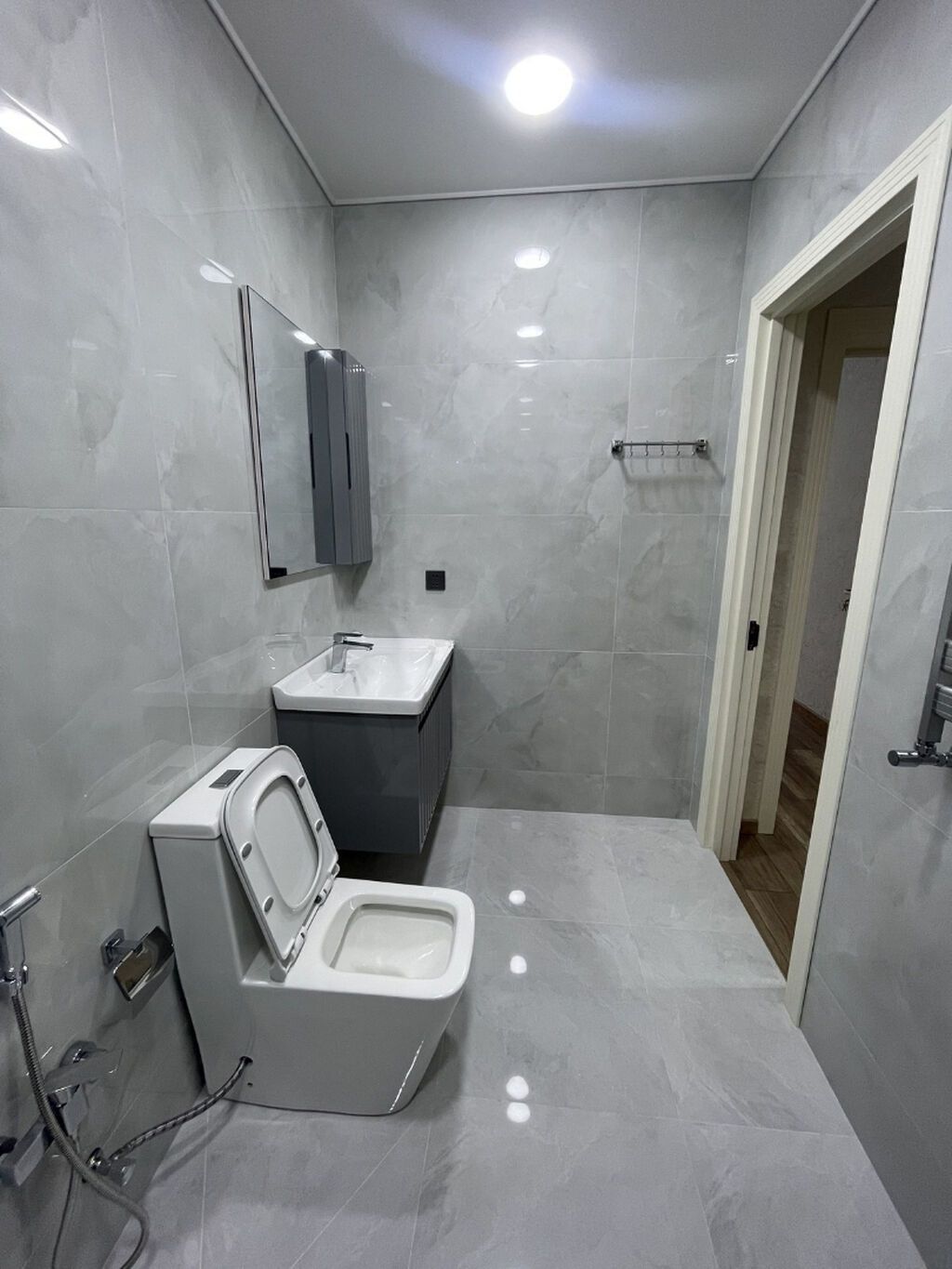 3 otaqlı, Yeni tikili, 94 kv. m — Mənzil, Bakı (6)