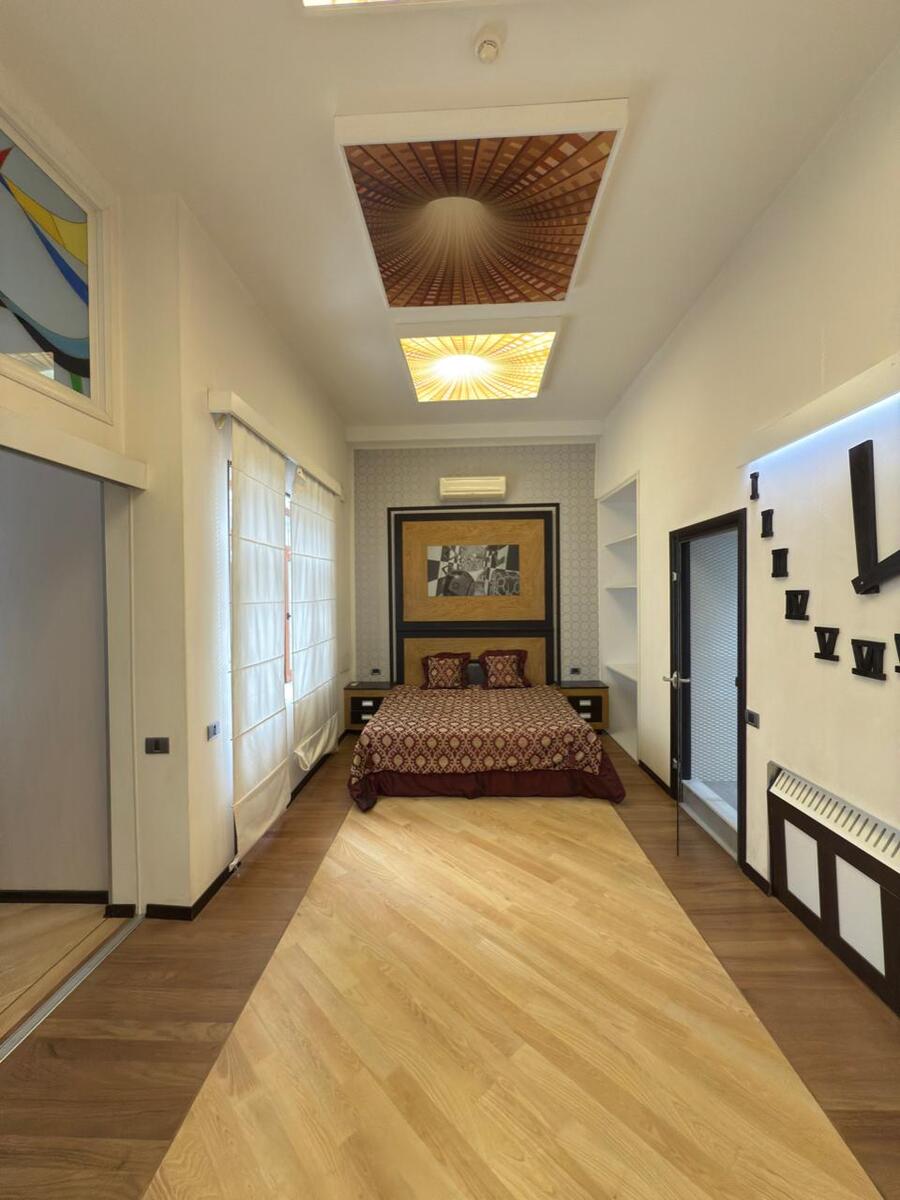 Satılır 3 otaqlı köhnə tikili 180 m² — Mənzil, Bakı (9)
