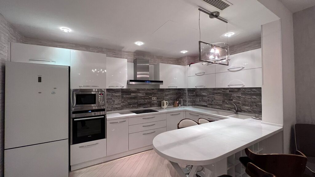 İcarəyə verilir 3 otaqlı yeni tikili 150 m² — Mənzil, Bakı (2)