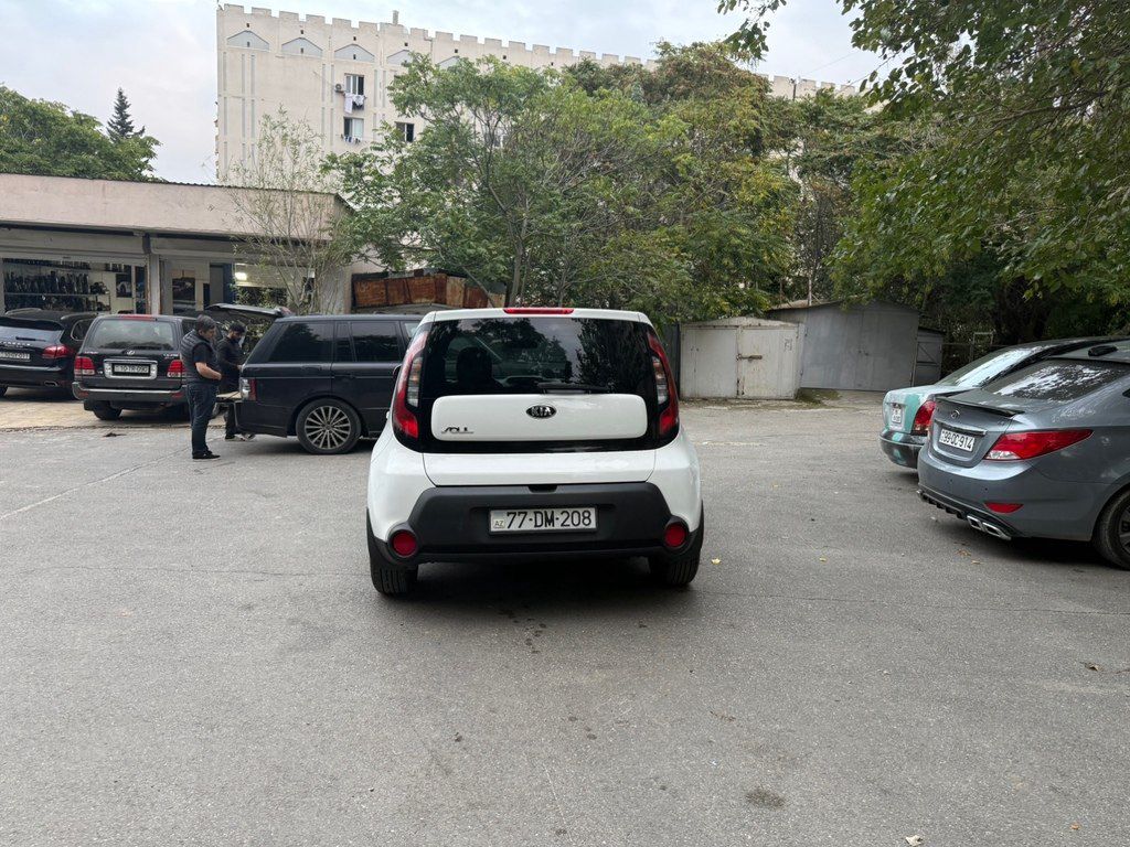 Kia Soul, 1.6 L, 2016 il, 180 000 km 77-DM-208 — Avtomobillər, Bakı (2)