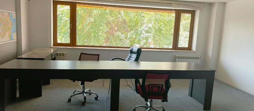 Ofis bütün əşyalarla (mebel və texnika ilə) birlikdə icarəyə verilir — Ofis, Bakı (2)