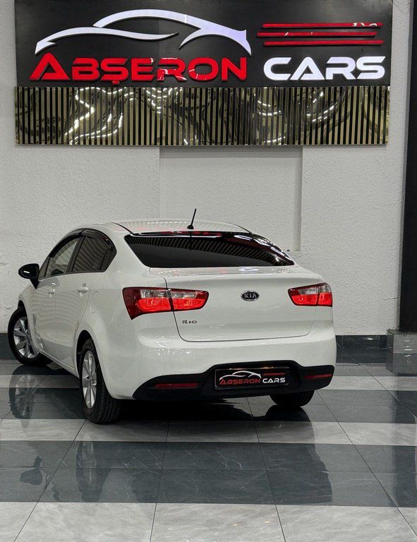 Kia Rio, 1.4 L, 2012 il, 281 000 km — Avtomobillər, Sumqayıt (9)