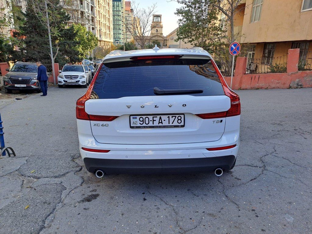 Volvo XC60, 2.0 L, 2019 il, 138 000 km 90-FA-178 — Avtomobillər, Bakı (2)