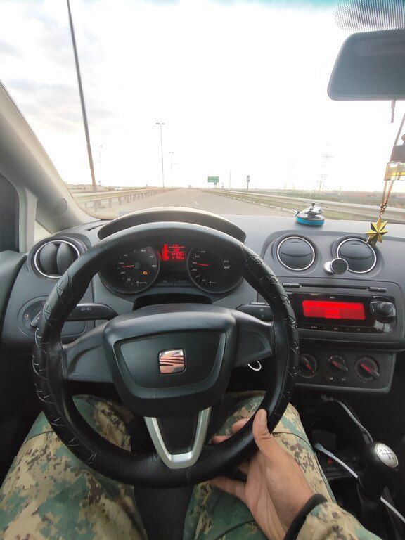 Seat Ibiza, 1.2 L, 2008 il, 350 000 km 77-TX-893 — Avtomobillər, Bakı (6)