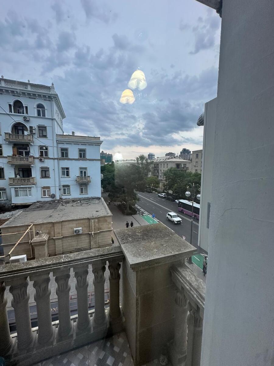 Satılır 2 otaqlı köhnə tikili 45 m² — Mənzil, Bakı (7)