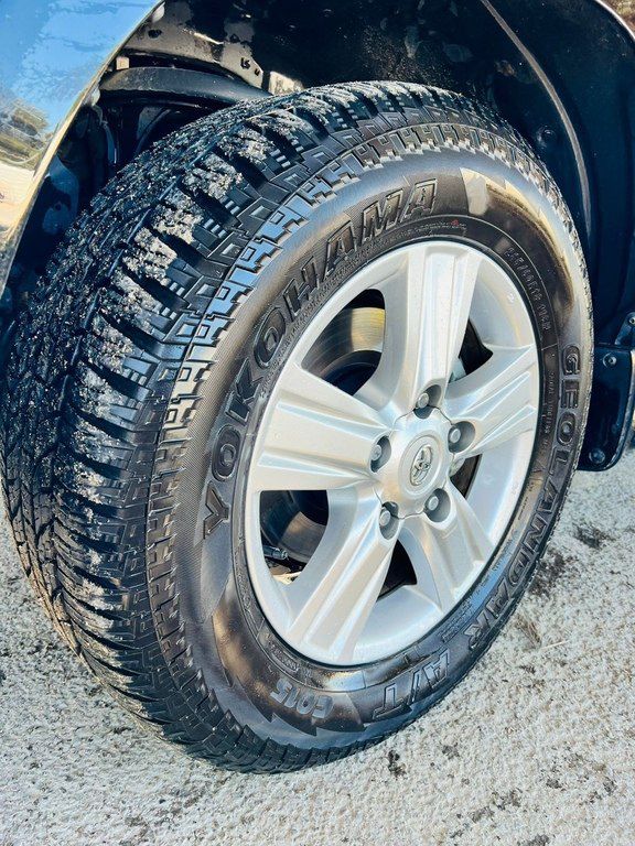 Toyota Land Cruiser, 4.0 L, 2011 il, 220 000 km — Avtomobillər, Bakı (10)