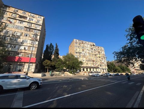 Satılır obyekt 12 m² — Bakı