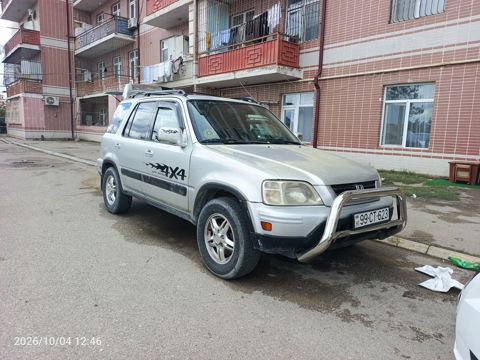 Honda CR-V, 2.0 L, 2000 il, 220 800 km — 8 300 ₼ · Bakı · Avtomobillər Honda CR-V, 2.0 L, 2000 il, 220 800 km — Bakı