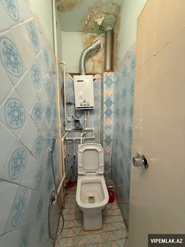 Binəqədi rayonunda 4 otaqlı Köhnə tikili Satılır, 72 m² — Mənzil, Bakı (2)