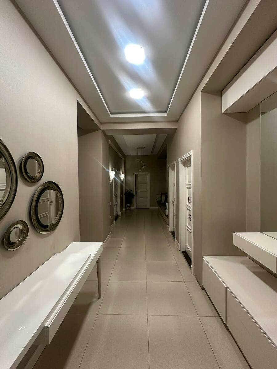 Satılır 5 otaqlı yeni tikili 200 m² — Mənzil, Bakı (9)