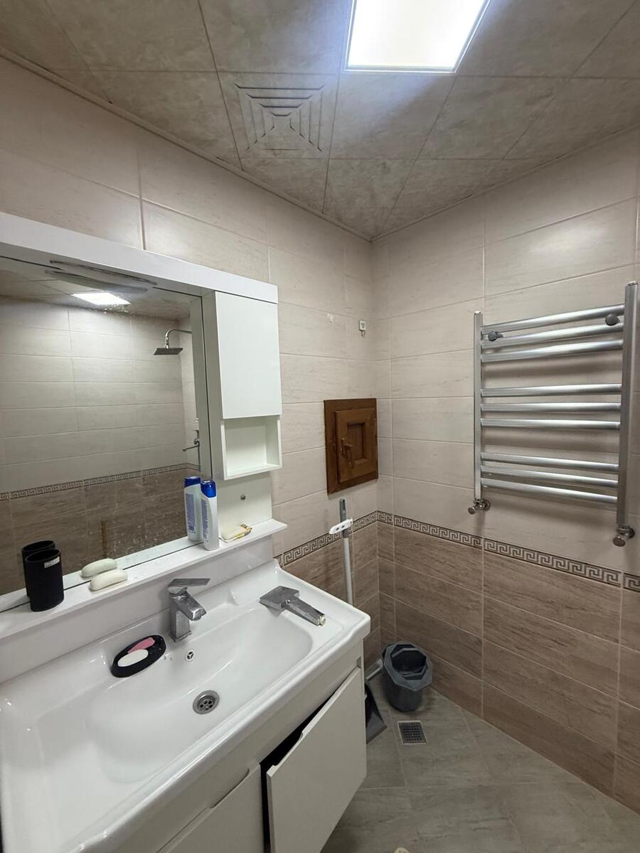 İcarəyə verilir 3 otaqlı yeni tikili 125 m² — Mənzil, Bakı (11)