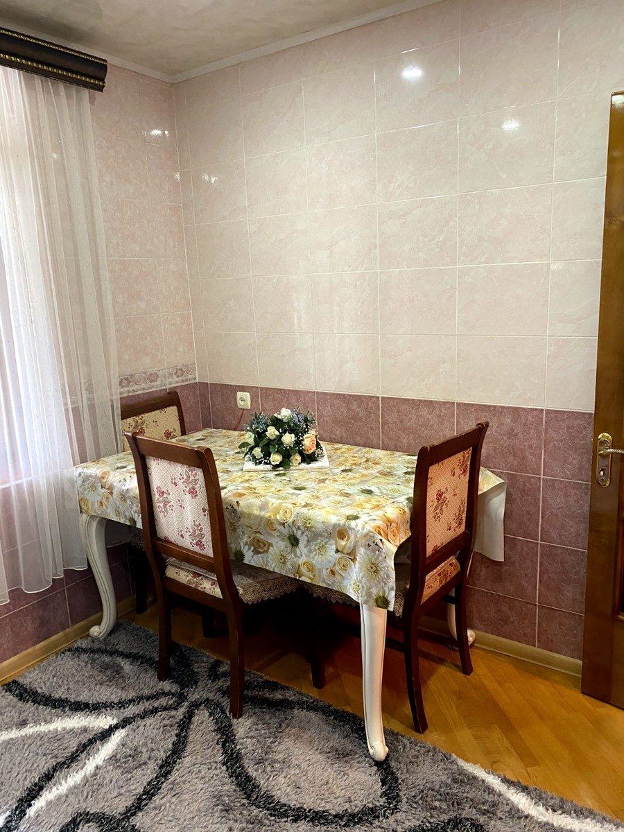İcarəyə verilir 4 otaqlı köhnə tikili 120 m² — Mənzil, Bakı (4)