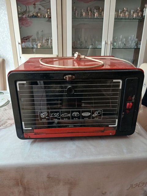 Elektrik sobası Stolüstü, 2 gözlü, İşlənmiş — 15 ₼ · İsmayıllı · Masaüstü plitələr Elektrik sobası Stolüstü, 2 gözlü, İşlənmiş — İsmayıllı