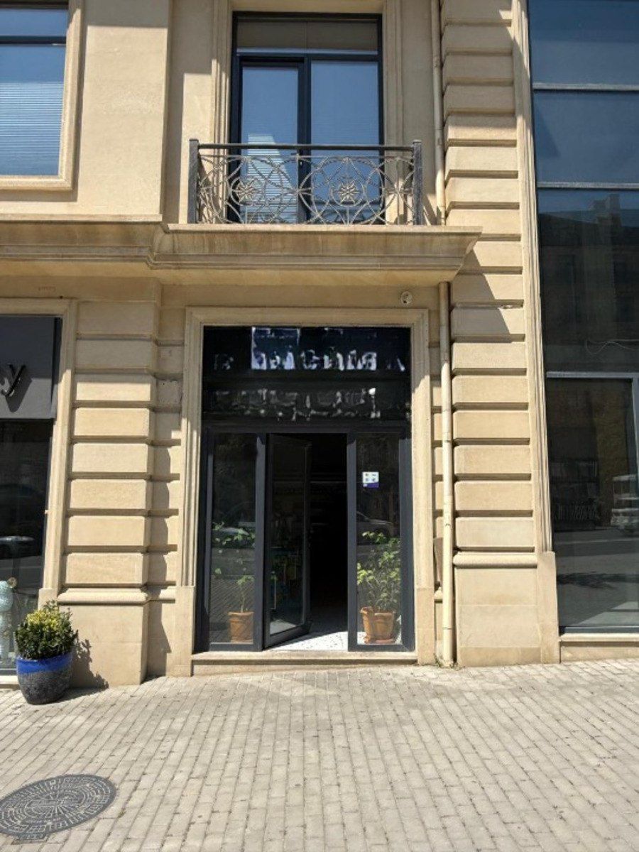 İcarəyə verilir 4 otaqlı yeni tikili 155 m² — Mənzil, Bakı (5)